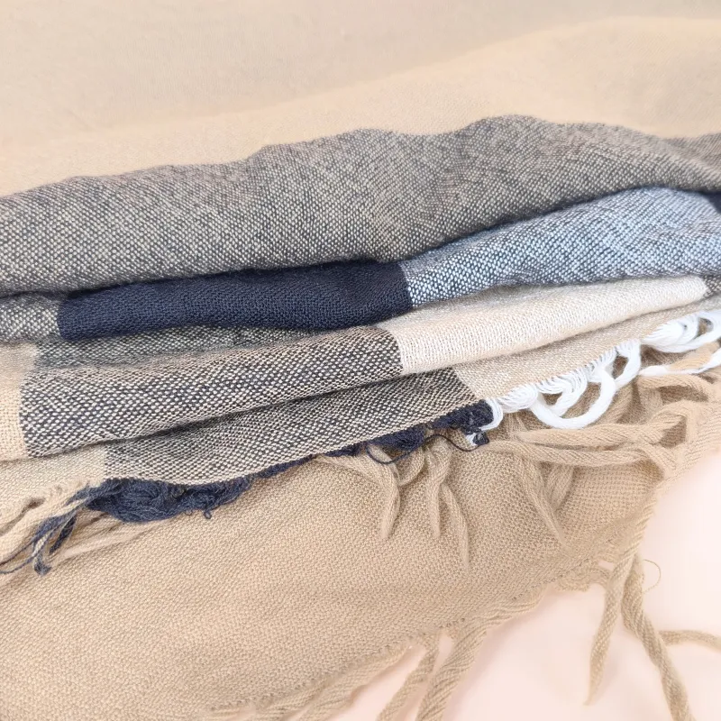 BURBERRY Scarf Scarf Wool One Size 110*110cm — cover view 7 of 10