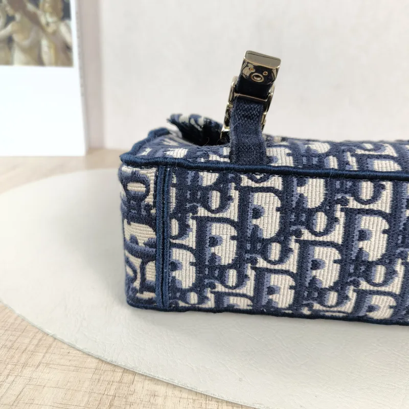 DIOR Crossbody Bag camp Messenger Bag Blue Canvas Small 23 × 8 × 15 cm — detail view 1 of 11