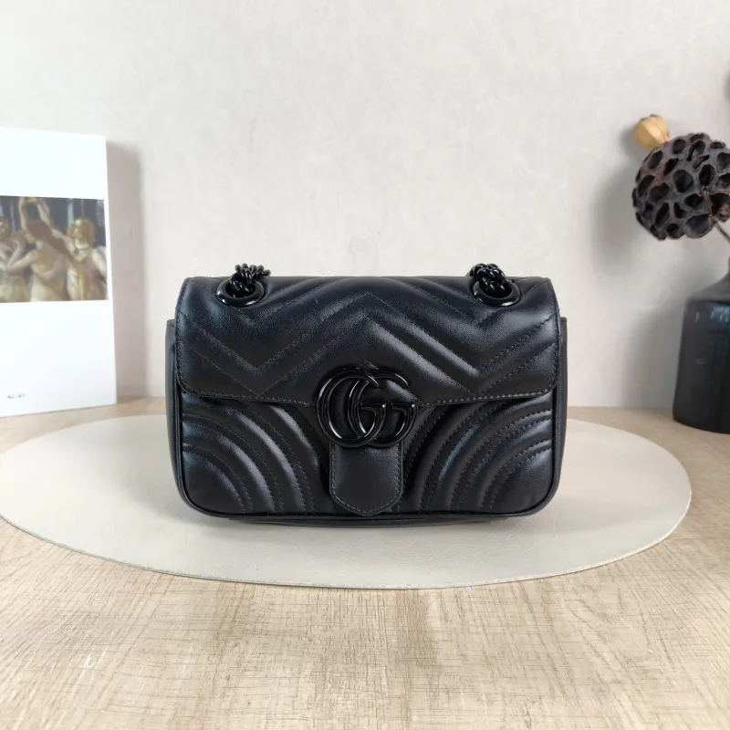 GUCCI Crossbody Bag GG Marmont So Black Marmont So Black Black CC alfskin Small 22 × 6 × 13 cm
