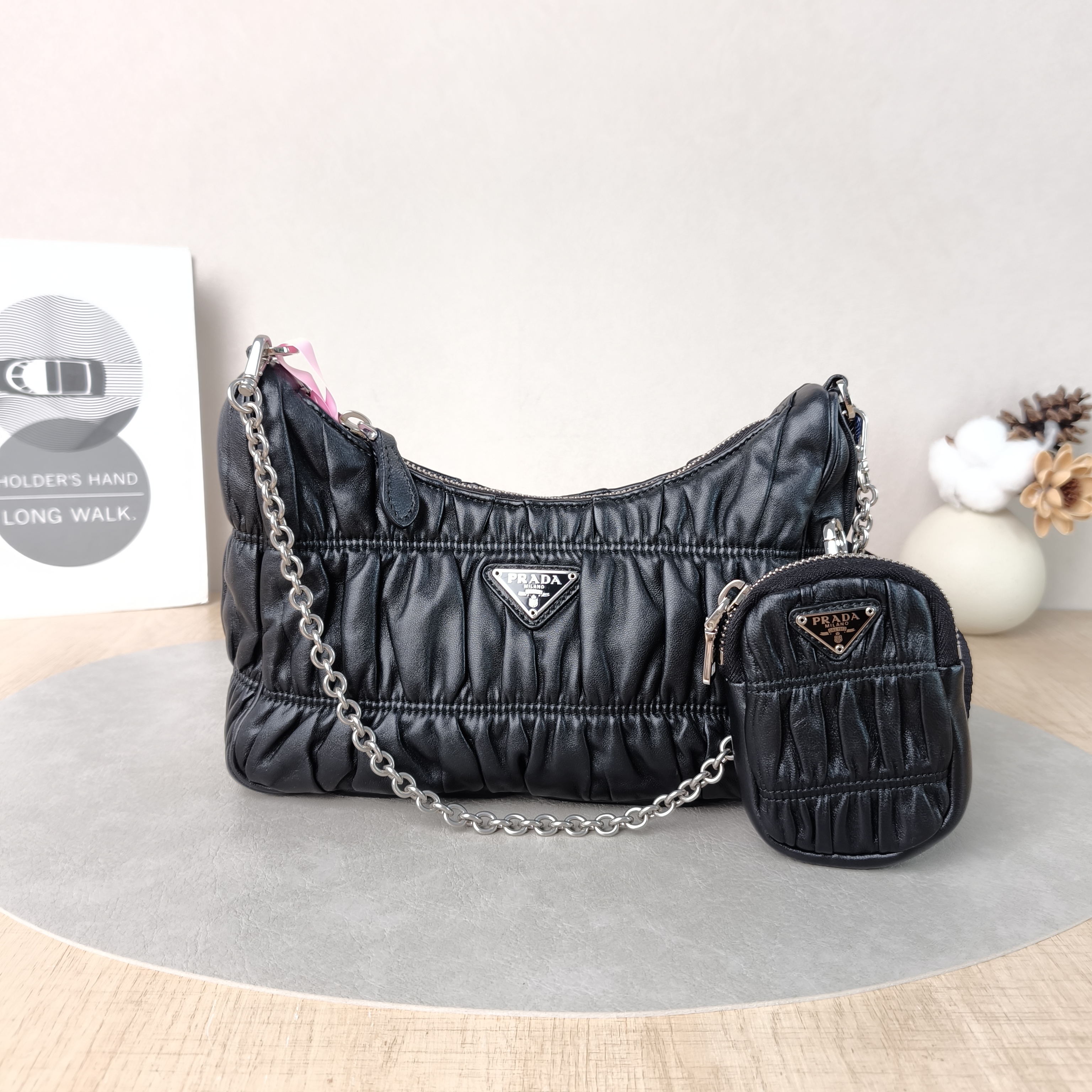 PRADA Crossbody Bag Re-Edition 2005 Hobo Edition Black Lambskin mini22 × 6 × 18 cm — cover view 3 of 6