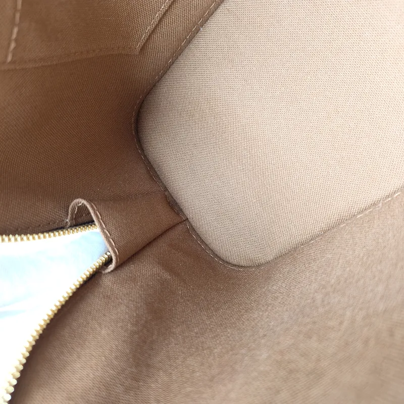 Louis Vuitton Crossbody Bag Alma BB Monogram PVC BB 23.5 × 11.5 × 17.5 cm — detail view 9 of 12