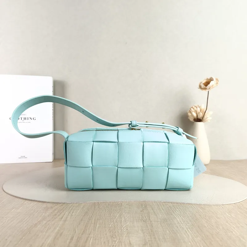 Bottega Veneta Shoulder Bag Brick Cassette Woven Lambskin Small 23.5 × 10 × 10 cm