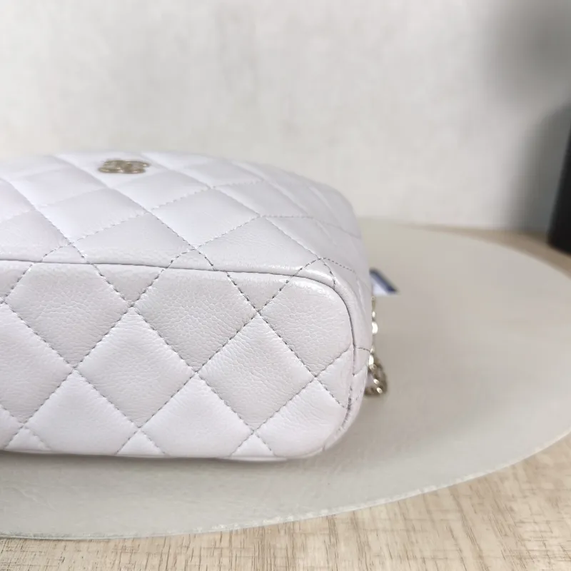 Chanel Crossbody Bag Crossbody Bag Grained Calfskin One Size16 × 6 × 13 cm — detail view 1 of 12