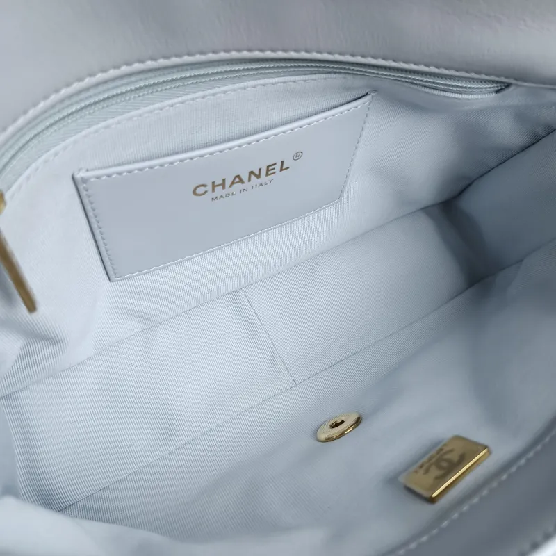 Chanel Crossbody Bag cf Collection Crossbody Bag Blue Lambskin 24.5 × 8 × 16 cm — detail view 10 of 13