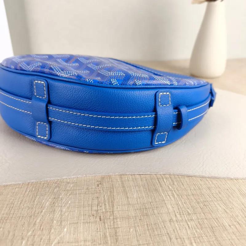 GOYARD Crossbody Bag Hirondelle Blue PVC One Size 25 × 6 × 17 cm — detail view 2 of 10