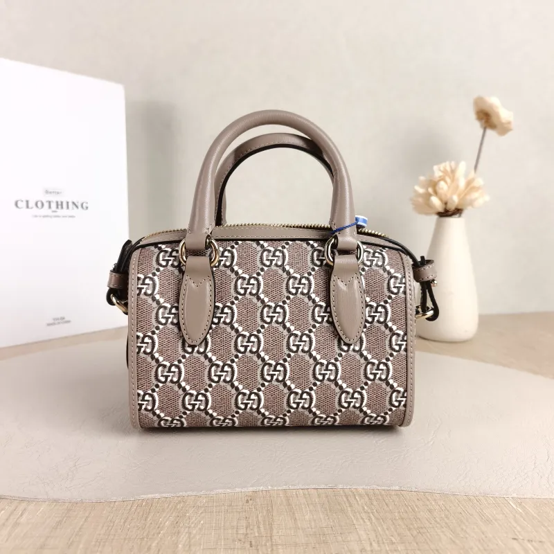 GUCCI Crossbody Bag GG Emblem Crossbody Bag nano 16.5 × 8 × 10 cm