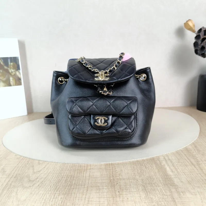 Chanel Backpack Duma Black Lambskin Small18 × 9.5 × 19 cm