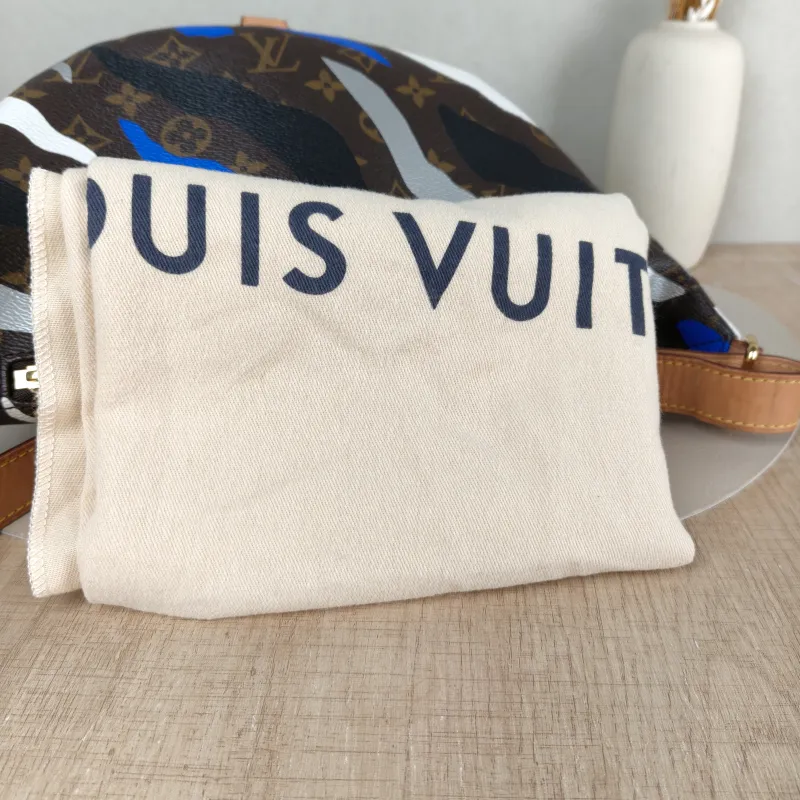Louis Vuitton Belt Bag Bumbag Belt Bag Monogram PVC One Size 37 × 13 × 14 cm — detail view 3 of 10