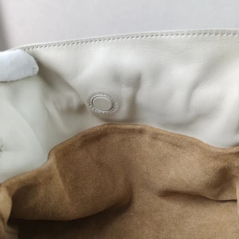 LOEWE Crossbody Bag Flamenco White Calfskin Mini 24 × 9 × 18 cm — detail view 9 of 11