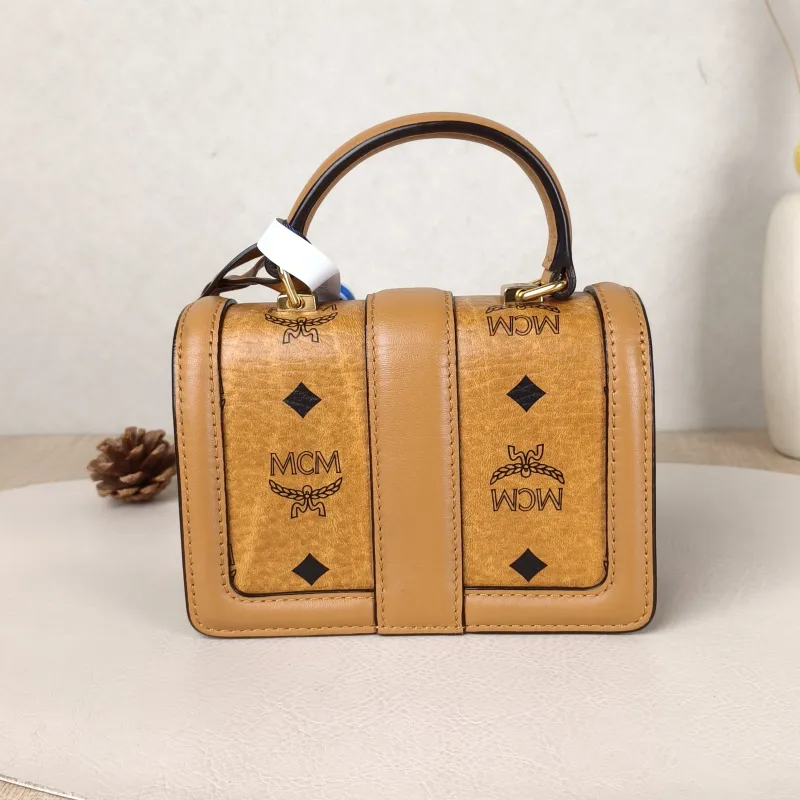 MCM Crossbody Bag Crossbody Bag 16 × 6 × 11 cm — cover view 4 of 5