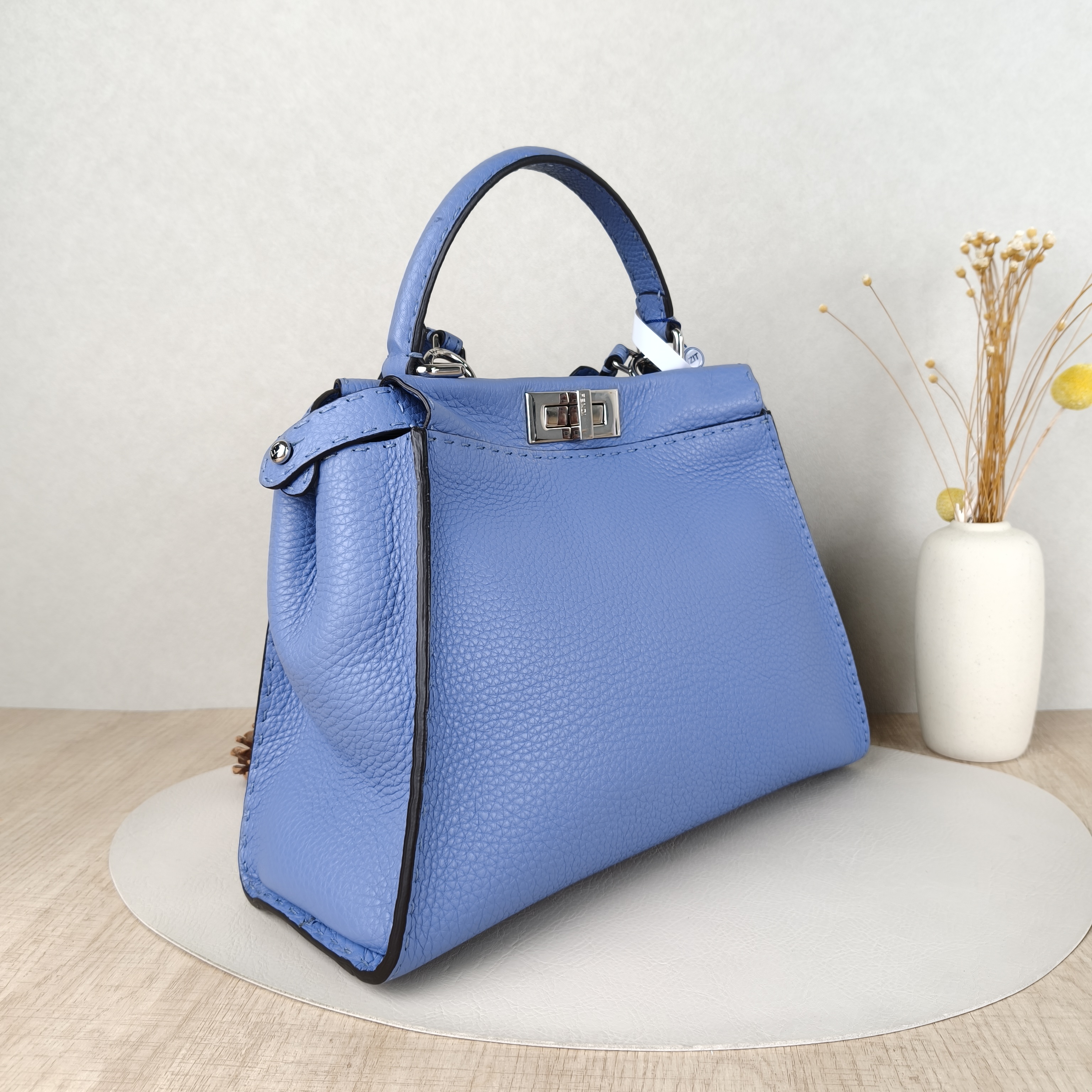 FENDI Crossbody Bagpeekaboo lconic Crossbody Bag Blue Calfskin Large34 × 13 × 23 cm — cover view 4 of 5