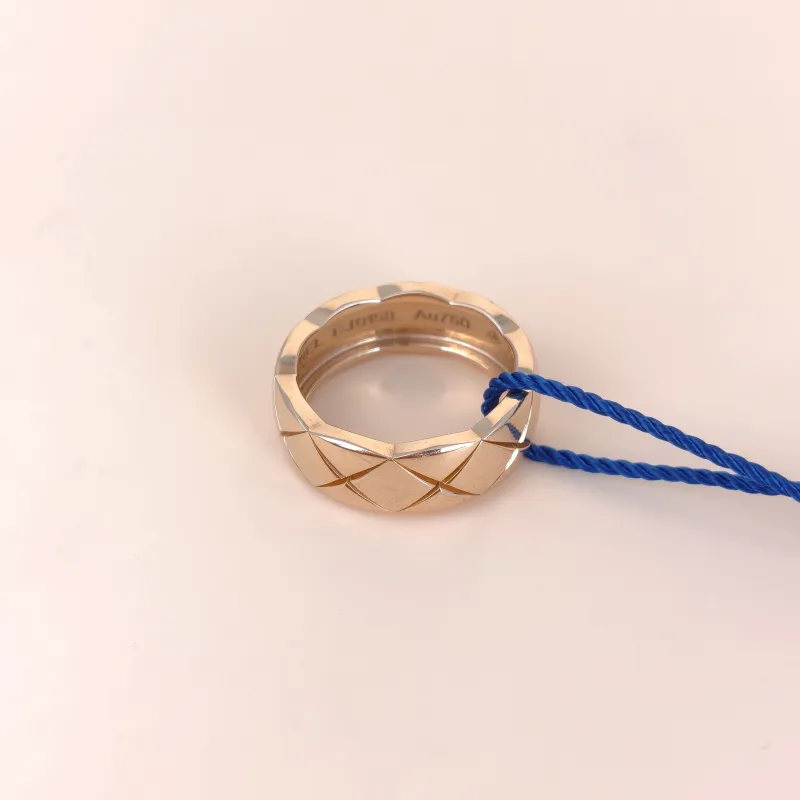 Chanel Jewelry · COCO CRUSH Ring Gold 18k One Size 51 — cover view 5 of 7