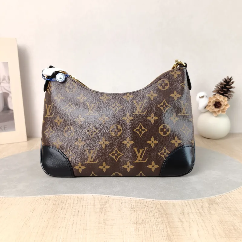 Louis Vuitton Crossbody Bag Boulogne PVC Small 26 × 9.5 × 16 cm — cover view 2 of 6