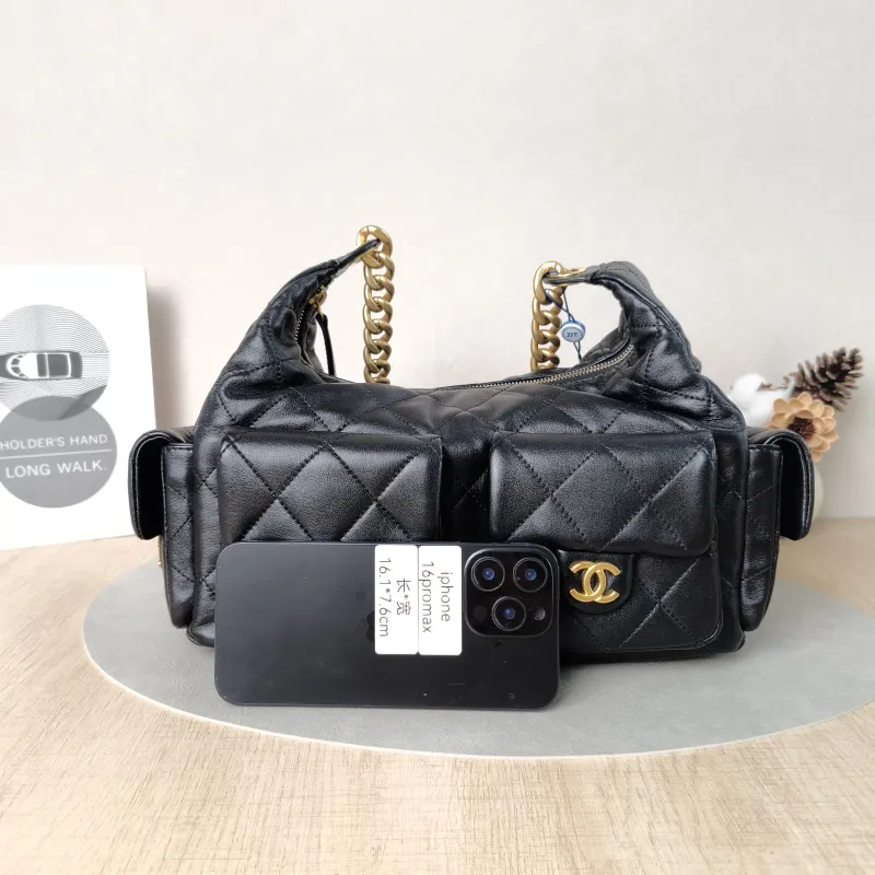 Chanel Shoulder Bag Hobo Shoulder Bag Black Lambskin Small31 × 15 × 22 cm — cover view 4 of 6