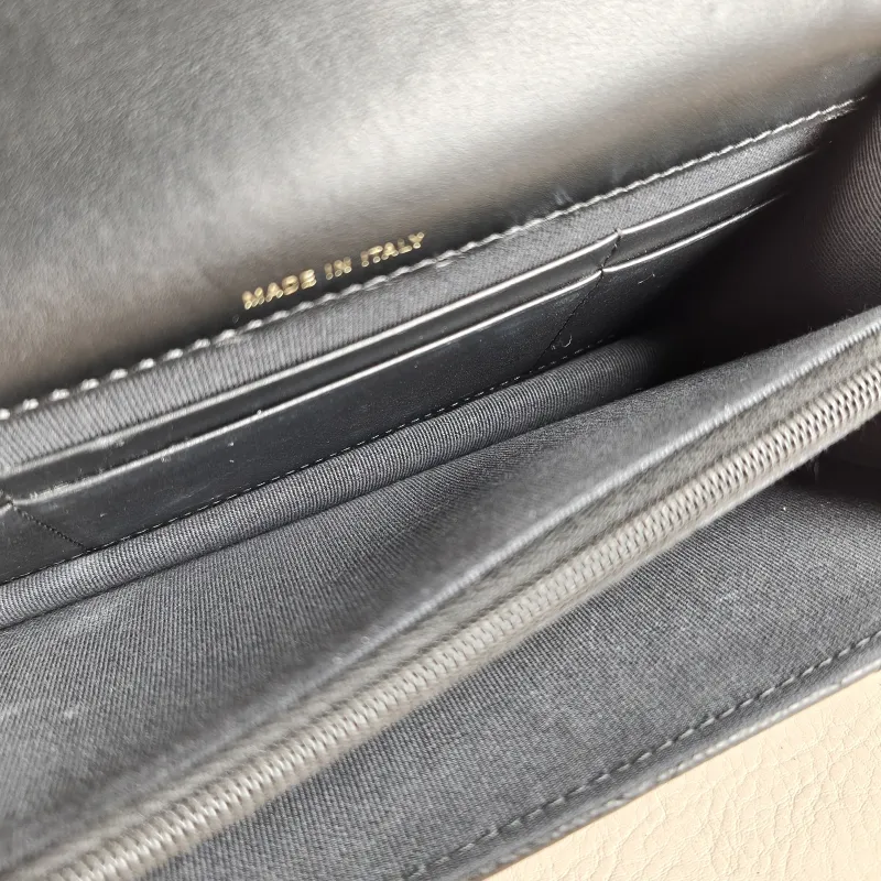 Chanel Crossbody Bag 26p woc Black Calfskin Mini 19 × 7 × 11.5 cm — detail view 12 of 12