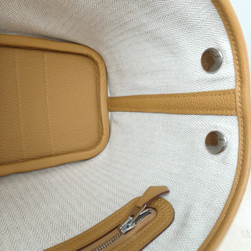 Hermès Top Handle Bag Neo Garden 23 Mini 2S Negonda Calfskin Mini 23 × 10 × 16 cm G — detail view 6 of 12
