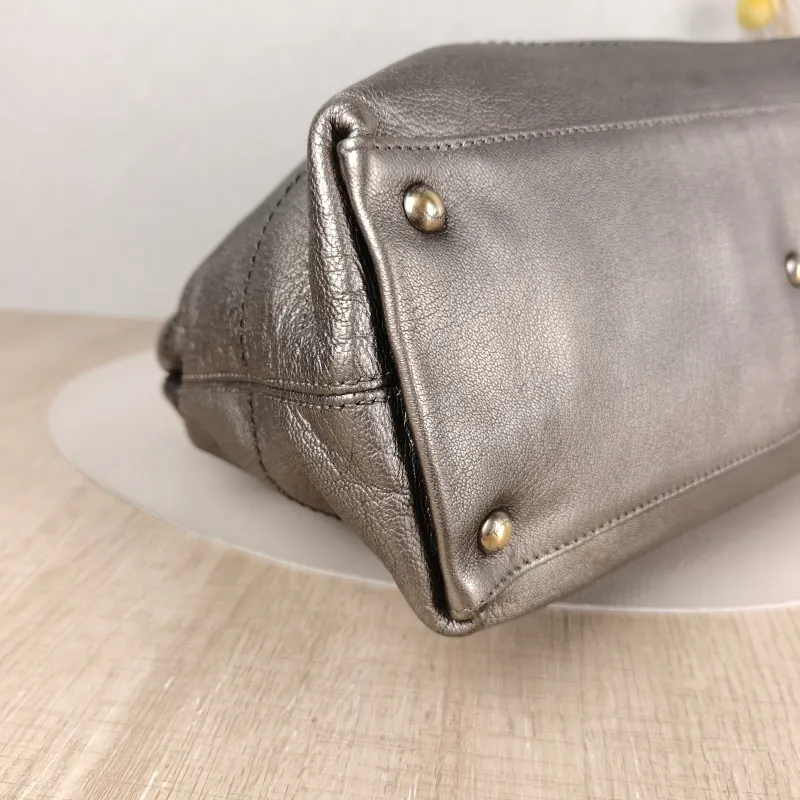 FERRAGAMO Shoulder Bag Shoulder Bag Grey Calfskin One Size 34 × 13 × 34 cm — detail view 5 of 11