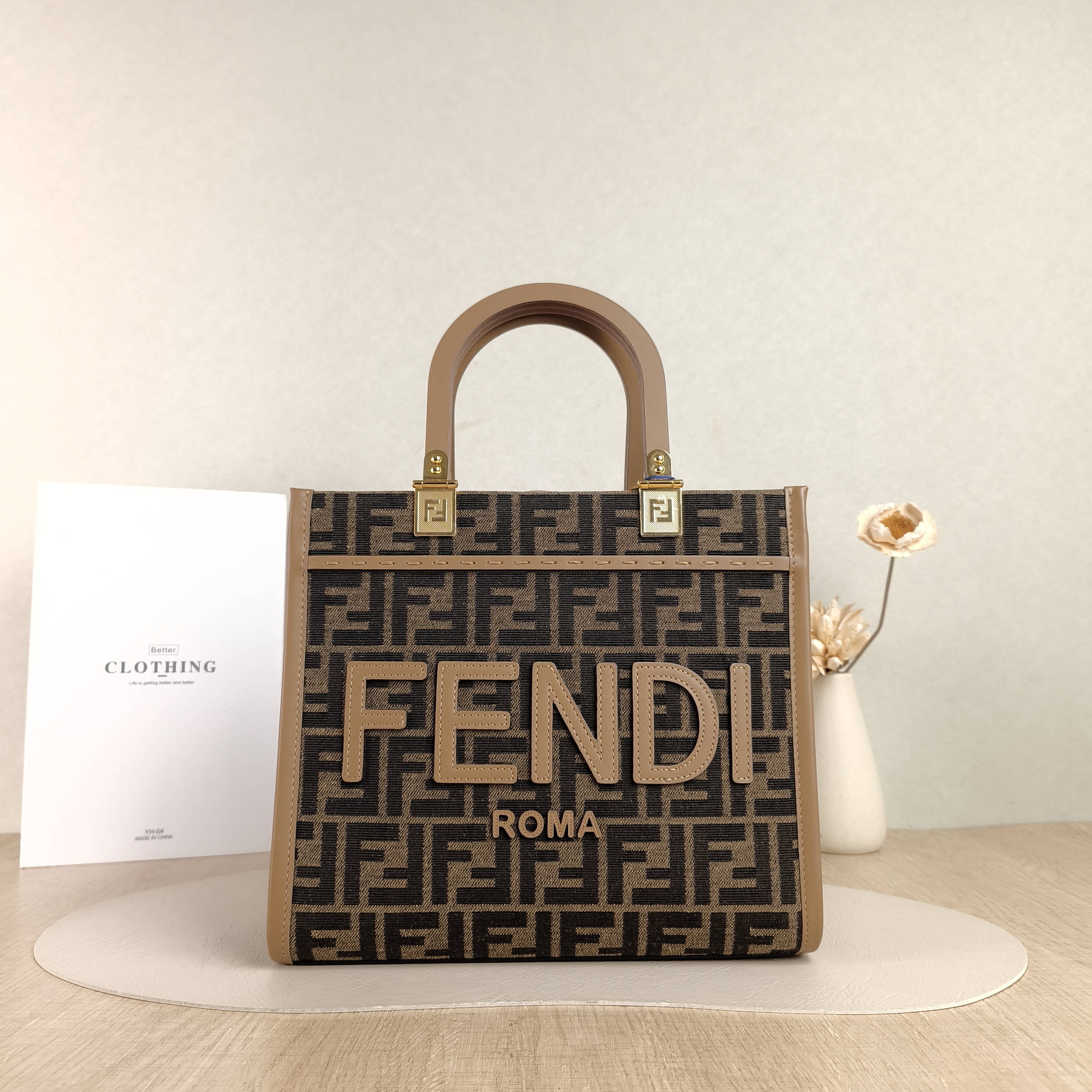 FENDI Crossbody Bag Sunshine Shopping Tote Brown Canvas Small25.5 × 12 × 22.5 cm