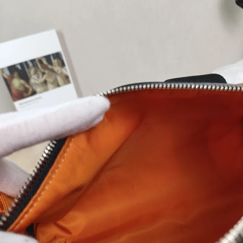 GUCCI Top Handle Bag Crossbody Bag Canvas One Size 27 × 13 × 13 cm — detail view 6 of 10