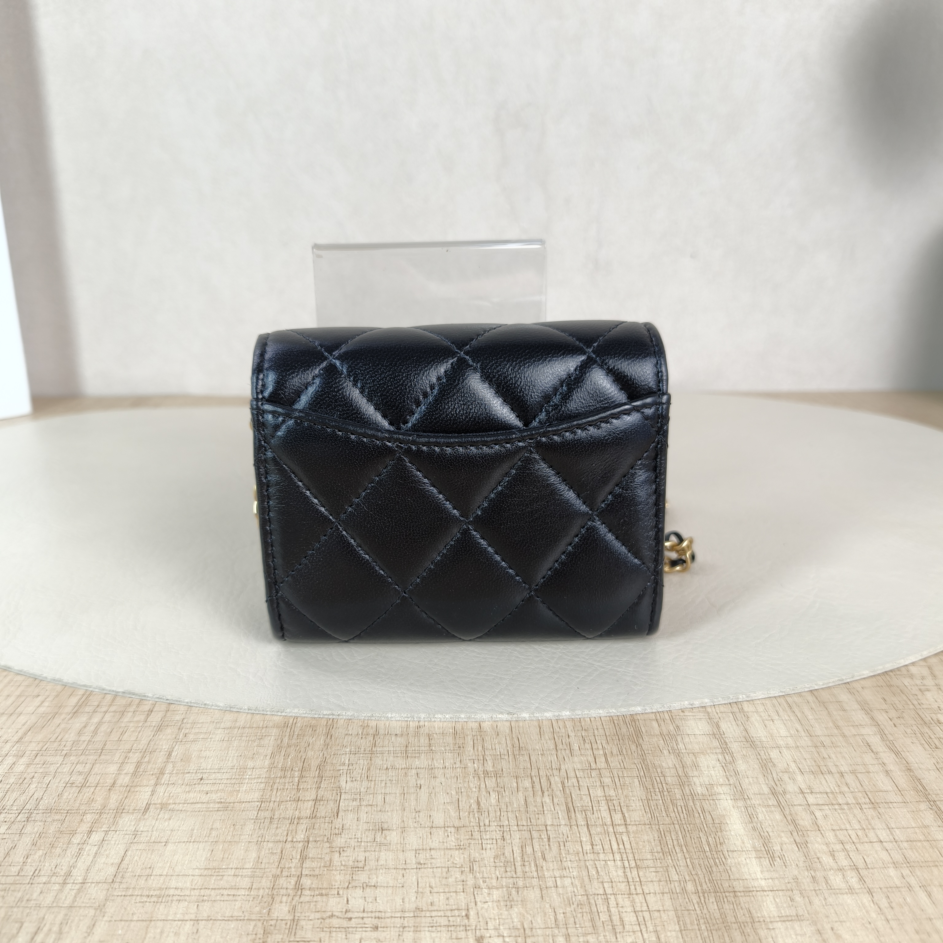 Chanel Crossbody Bag Crossbody Bag Black Lambskin One Size11 × 2 × 9 cm — cover view 2 of 6
