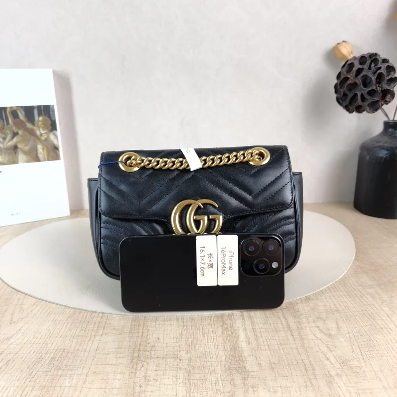 GUCCI Crossbody Bag GG Marmont Small Marmont 22 Black CC alfskin Small 22 × 6 × 13 cm — cover view 3 of 5