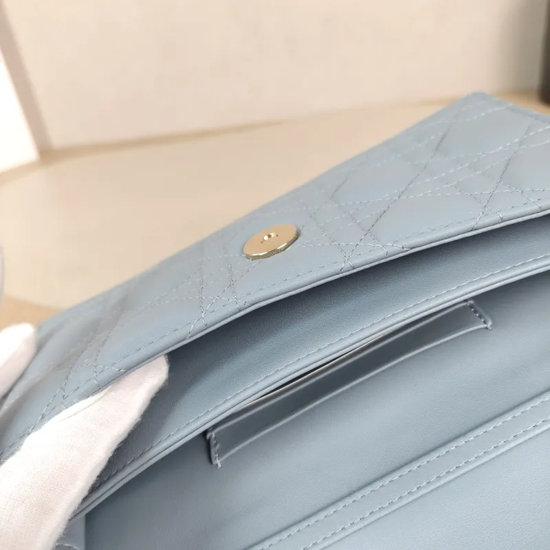 DIOR Shoulder Bag My Chain Bag Blue Lambskin 21 × 4 × 11.5 cm — detail view 6 of 12