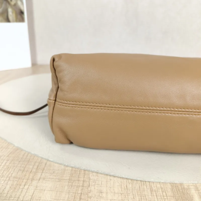 Miumiu Shoulder Bag Aventure Shoulder Bag Caramel Lambskin 22 × 9 × 11 cm — detail view 2 of 11