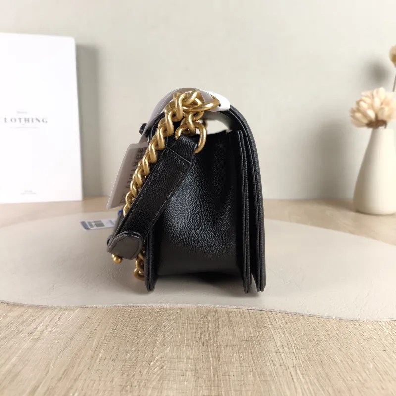 Chanel Crossbody Bag Le Boy​ Black Grained Calfskin Medium 25 × 9 × 15 cm — detail view 8 of 12