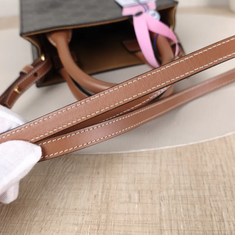 CELINE Crossbody Bag CABAS Mini Monogram PVC Mini 17 × 4 × 20.5 cm — detail view 5 of 9