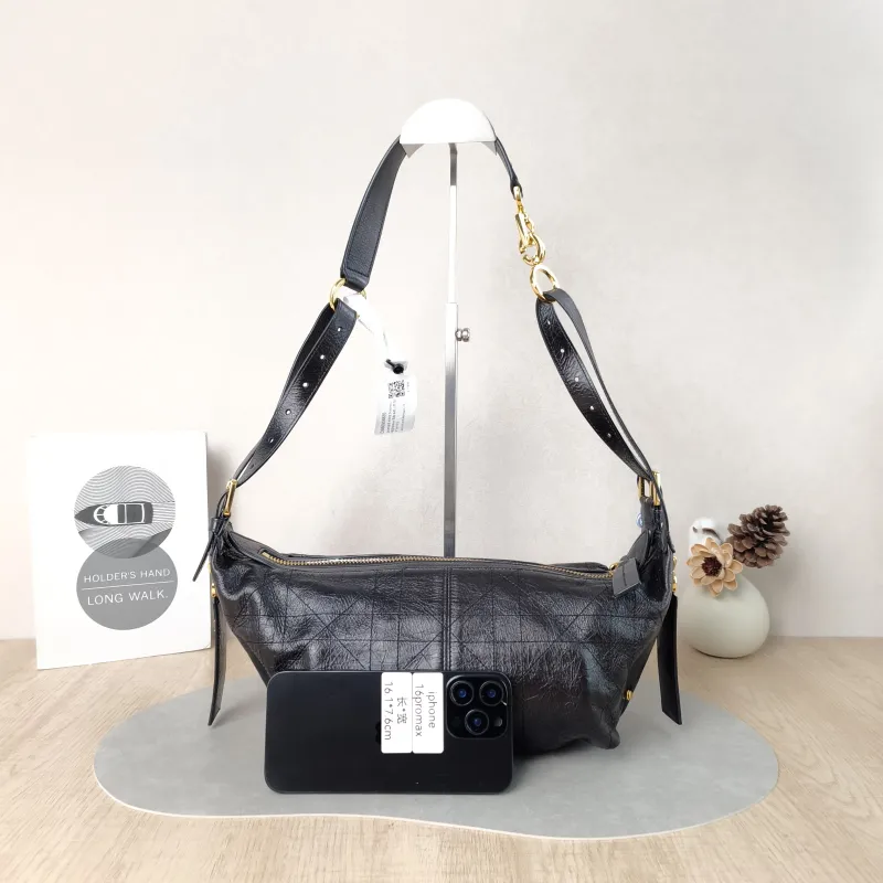 DIOR Shoulder Bag D-Journey Shoulder Bag Hobo Black Calfskin Small 25.5 × 14 × 14.5 cm — cover view 4 of 6