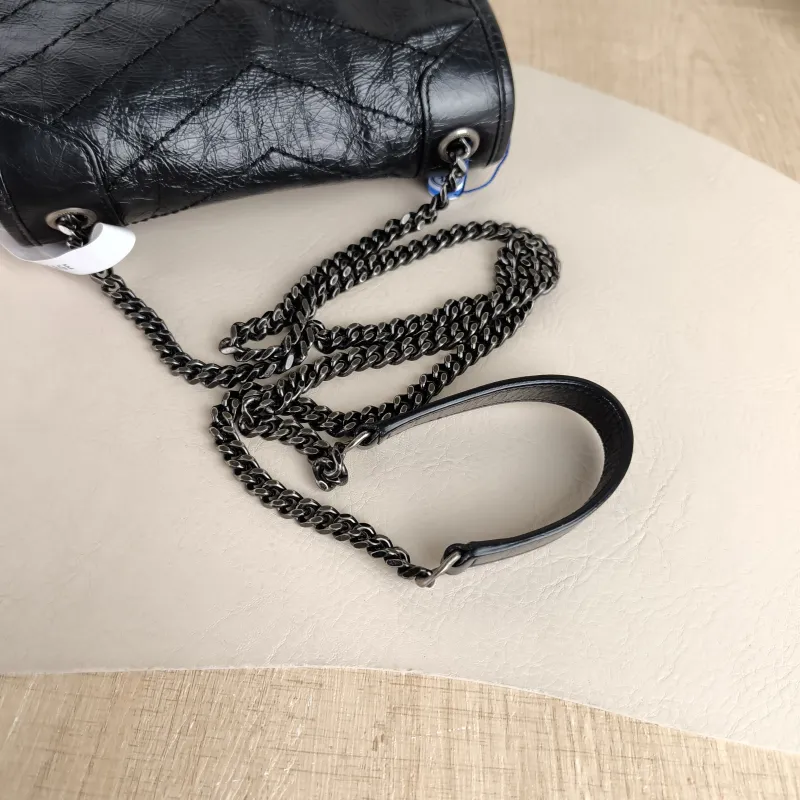 SAINT LAURENT Crossbody Bag Niki Chain Bagwoc Black Waxed Leather Calfskin Mini 19 × 5 × 16 cm — detail view 11 of 11