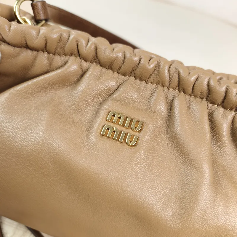 Miumiu Shoulder Bag Aventure Shoulder Bag Caramel Lambskin 22 × 9 × 11 cm — detail view 5 of 11