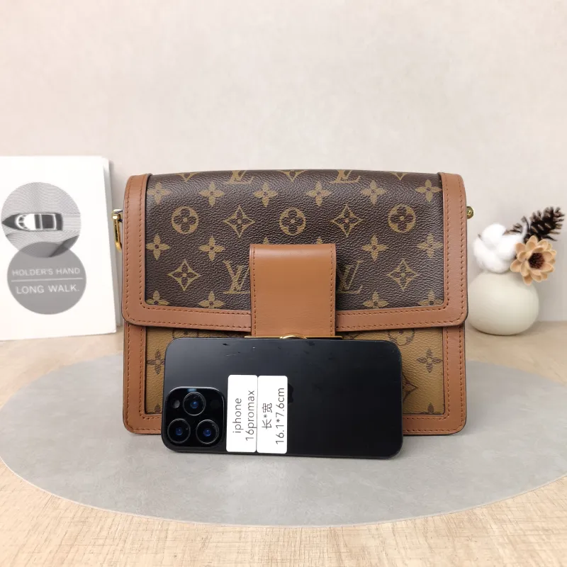 Louis Vuitton Crossbody Bag Dauphine Monogram PVC Medium25 × 10.5 × 17 cm — cover view 3 of 5