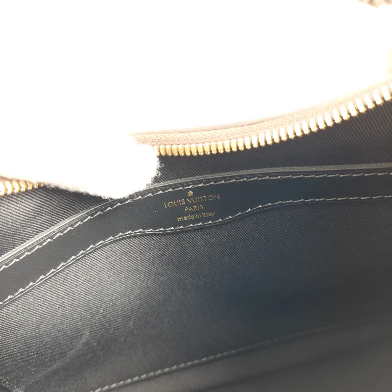 Louis Vuitton Crossbody Bag Boulogne PVC Small26 × 9.5 × 16 cm — detail view 6 of 11