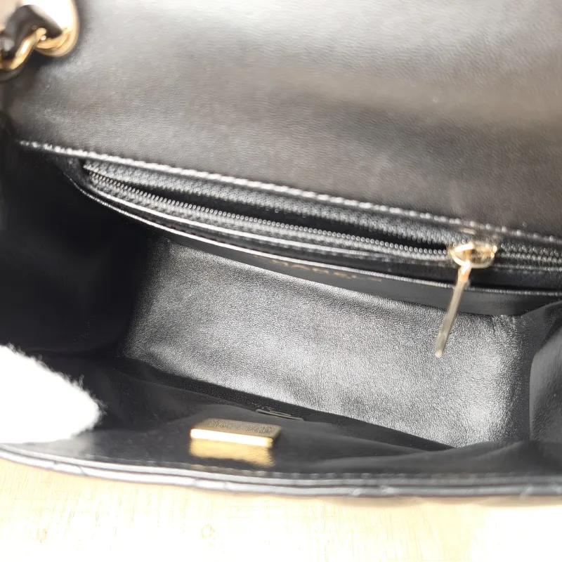 Chanel Crossbody Bag Classic Flap Mini CF Mini Black SL ambskin Mini 17 × 8 × 13.5 cm — detail view 9 of 9