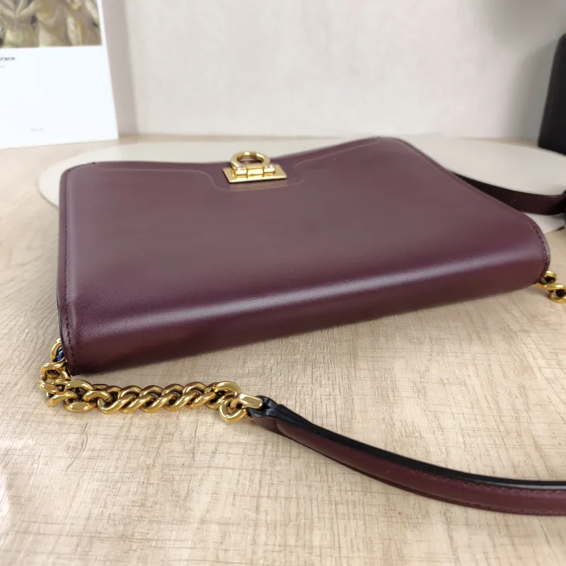 FERRAGAMO Shoulder Bag Shoulder Bag Calfskin One Size24 × 4 × 19 cm — detail view 9 of 11