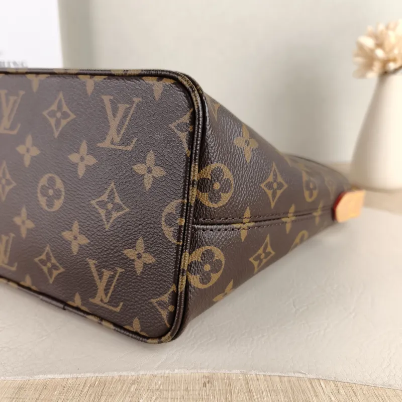 Louis Vuitton Top Handle Bag ALL IN BB Monogram PVC BB 16 × 12 × 18 cm Leather Tag， — detail view 6 of 9
