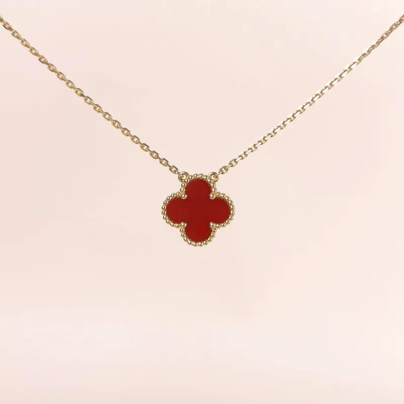 Van Cleef & Arpels Necklace Alhambra Alhambra Collection Necklace 18KY ellow Gold Vintage Small1.5 × 1.5 × 42 cm