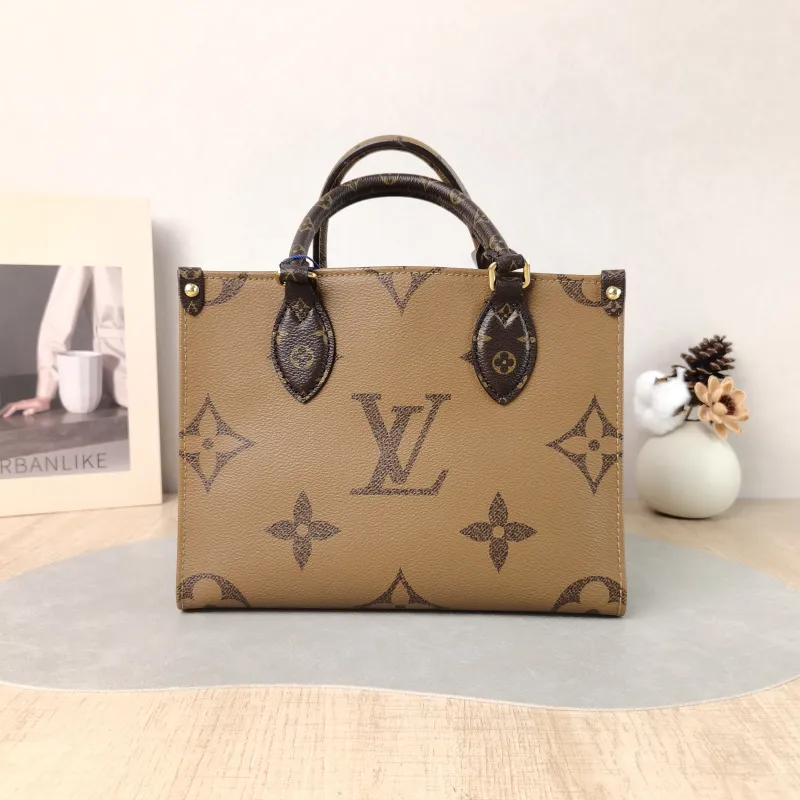 Louis Vuitton Shoulder Bag Onthego Monogram PVC Small 25 × 11.5 × 19 cm — cover view 2 of 6