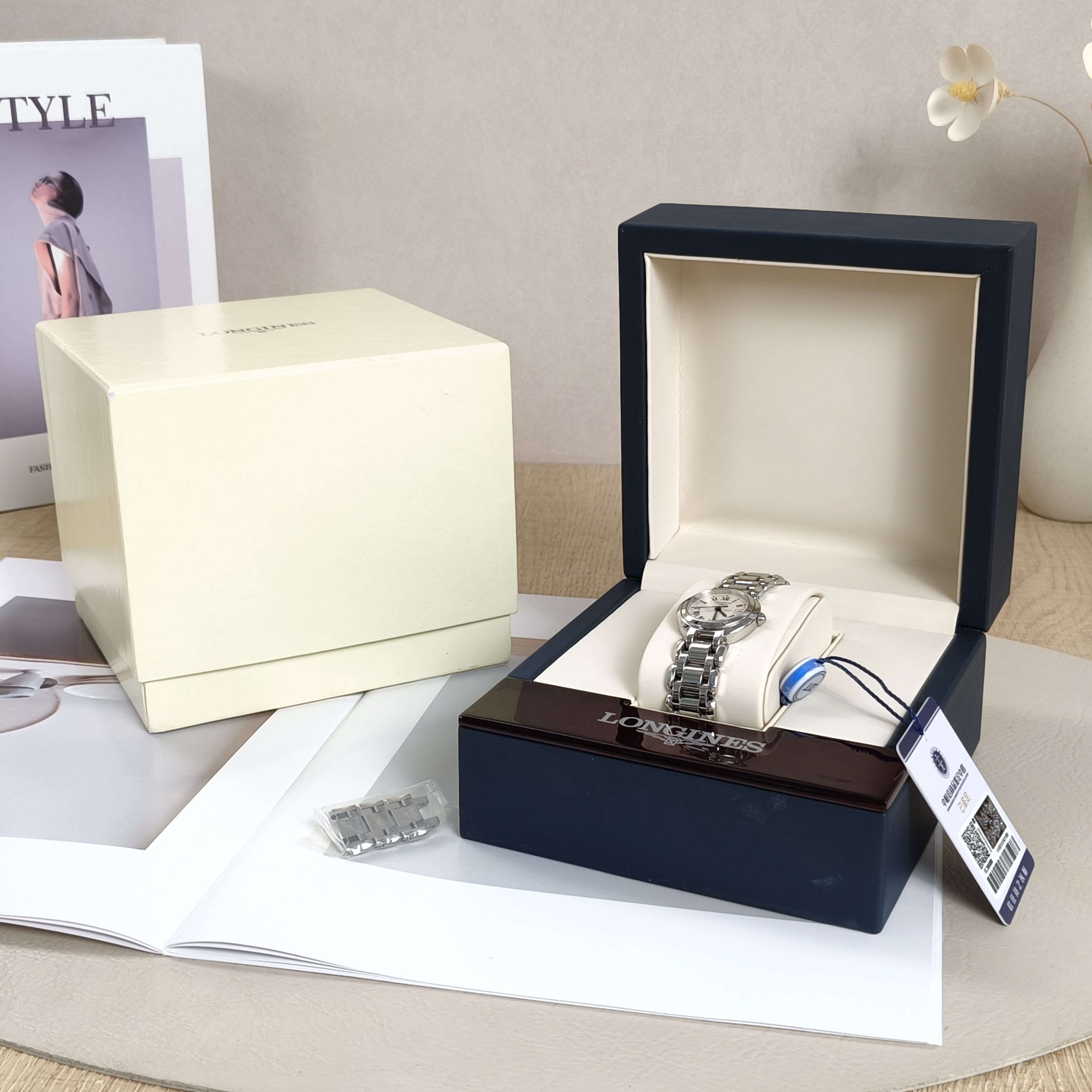 LONGINES Collection Watch 21 · Box Authenticity Card · 26.5mm — cover view 12 of 12