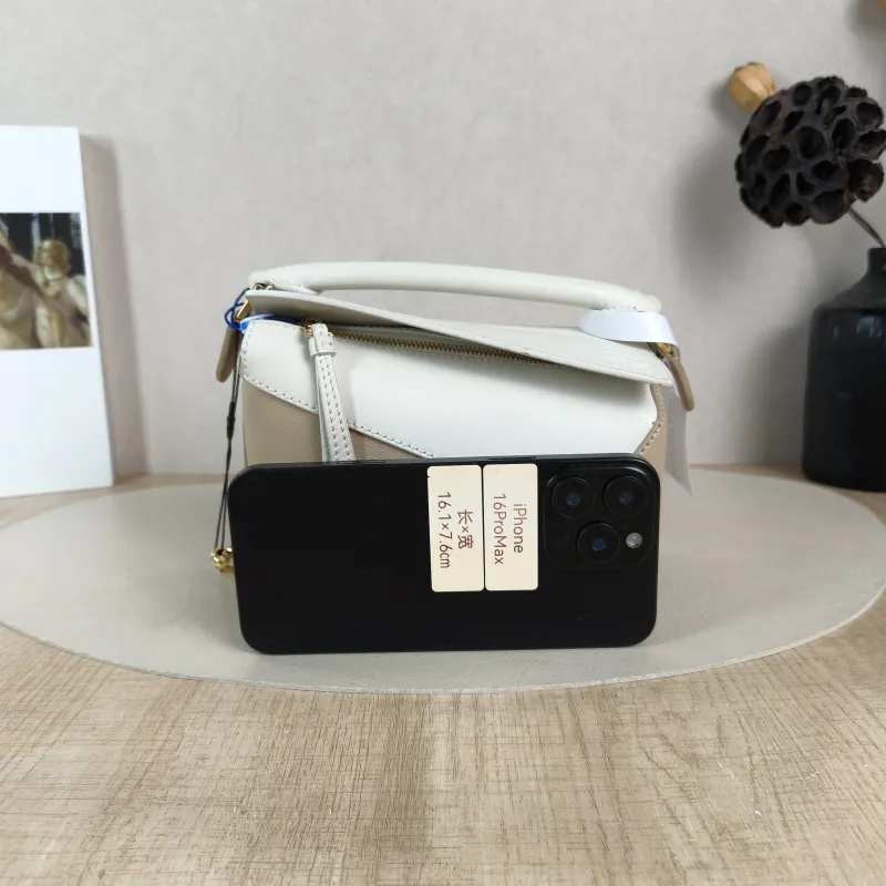 LOEWE Crossbody Bag Puzzle Beige Taupe Calfskin Mini 18 × 8 × 12.5 cm — cover view 4 of 6