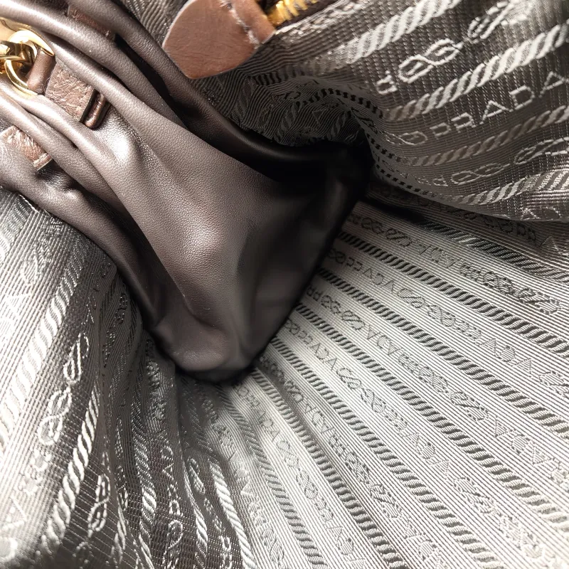 PRADA Shoulder Bag Bonnie Soft Lux Waxed Leather Medium 32 × 12 × 15.5 cm — detail view 10 of 11