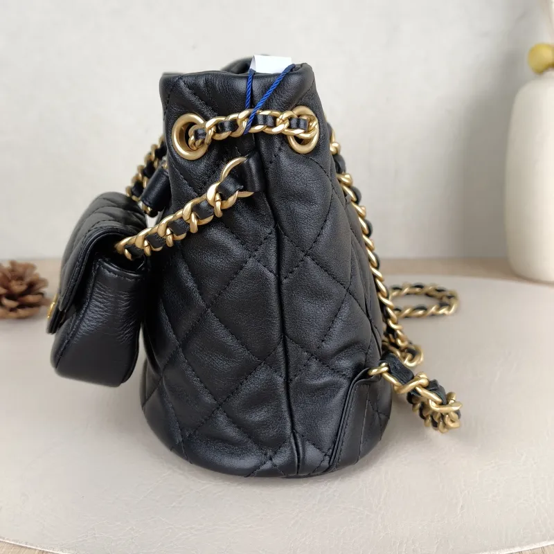 Chanel Backpack Backpack Black Lambskin One Size17 × 12 × 16 cm — detail view 3 of 13