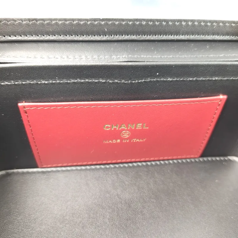Chanel Shoulder Bag 26s preppy Shoulder Bag Black Grained Calfskin 17 × 8 × 9.5 cm — detail view 8 of 11