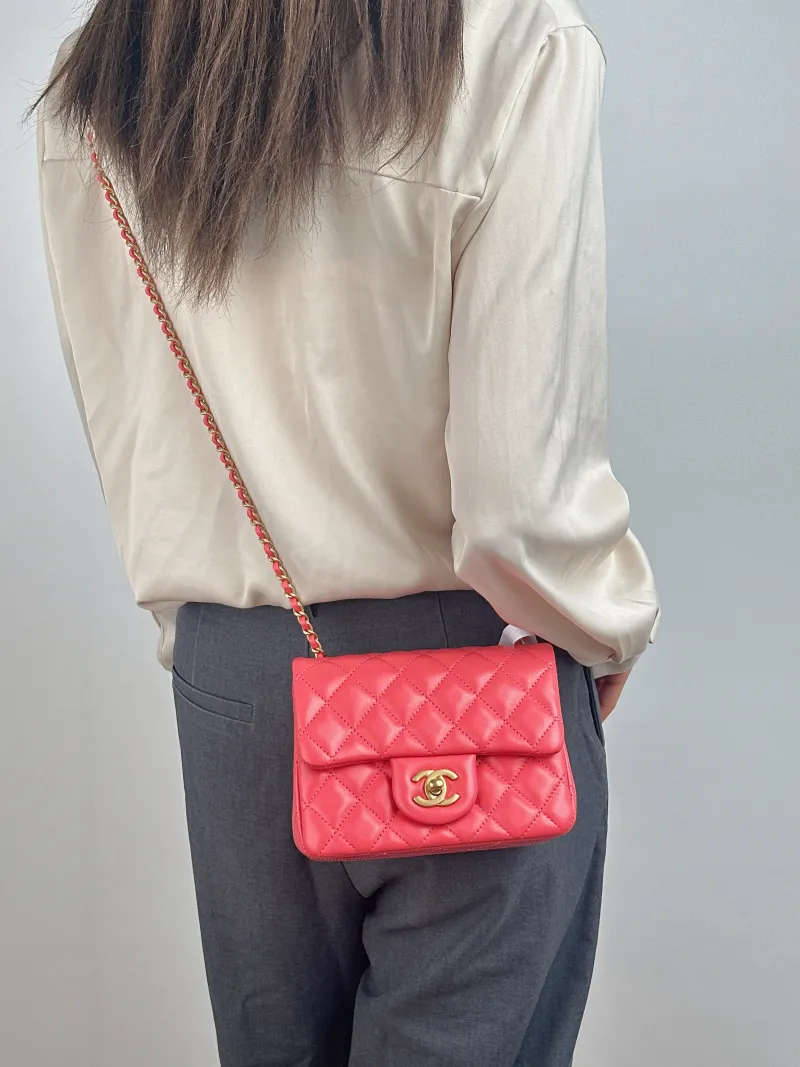 Chanel Crossbody Bag Red Lambskin One Size 17 × 8 × 13.5 cm — on-model view 1 of 2