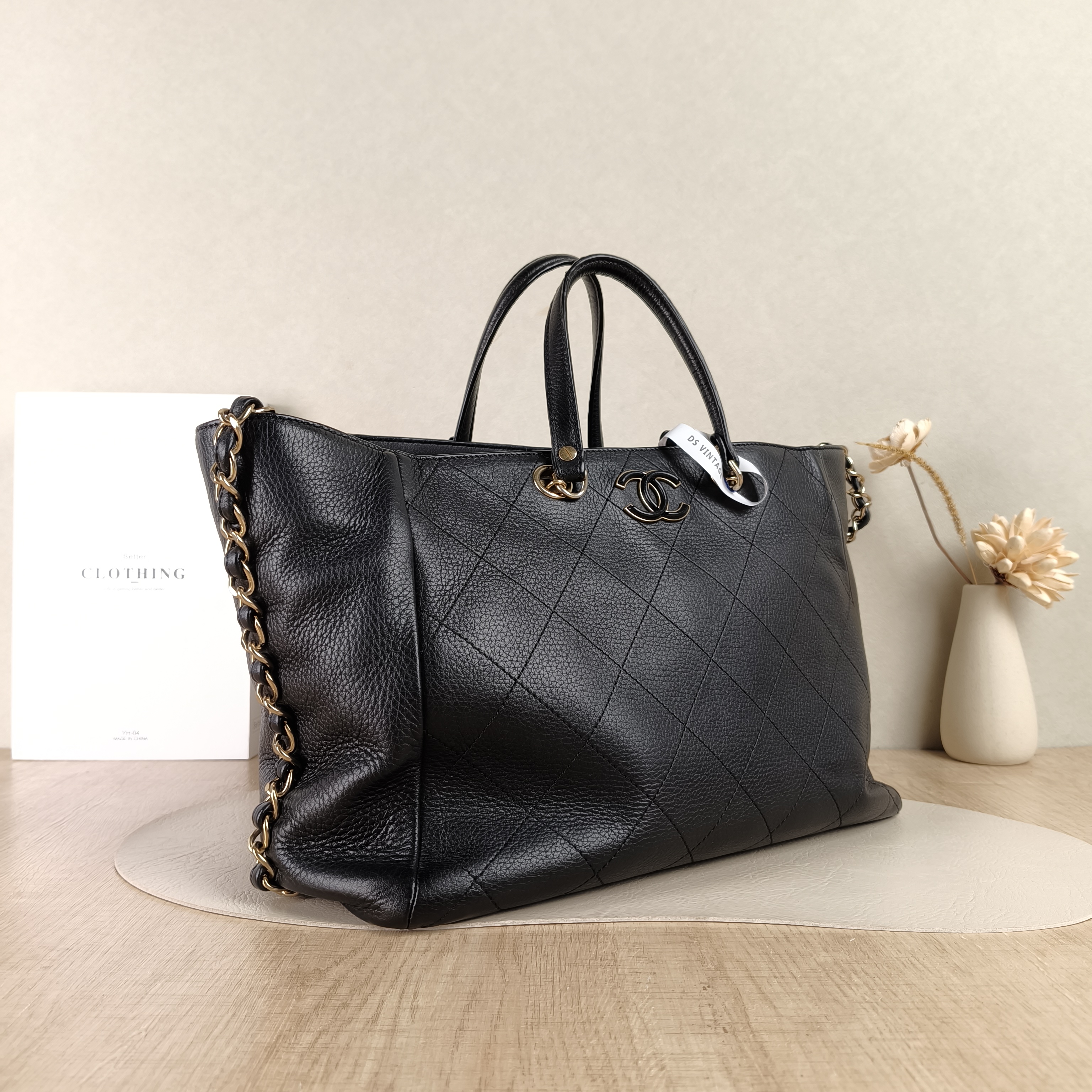 Chanel Shoulder Bag Tote Bag Black Calfskin One Size32 × 13 × 23 cm — cover view 5 of 5