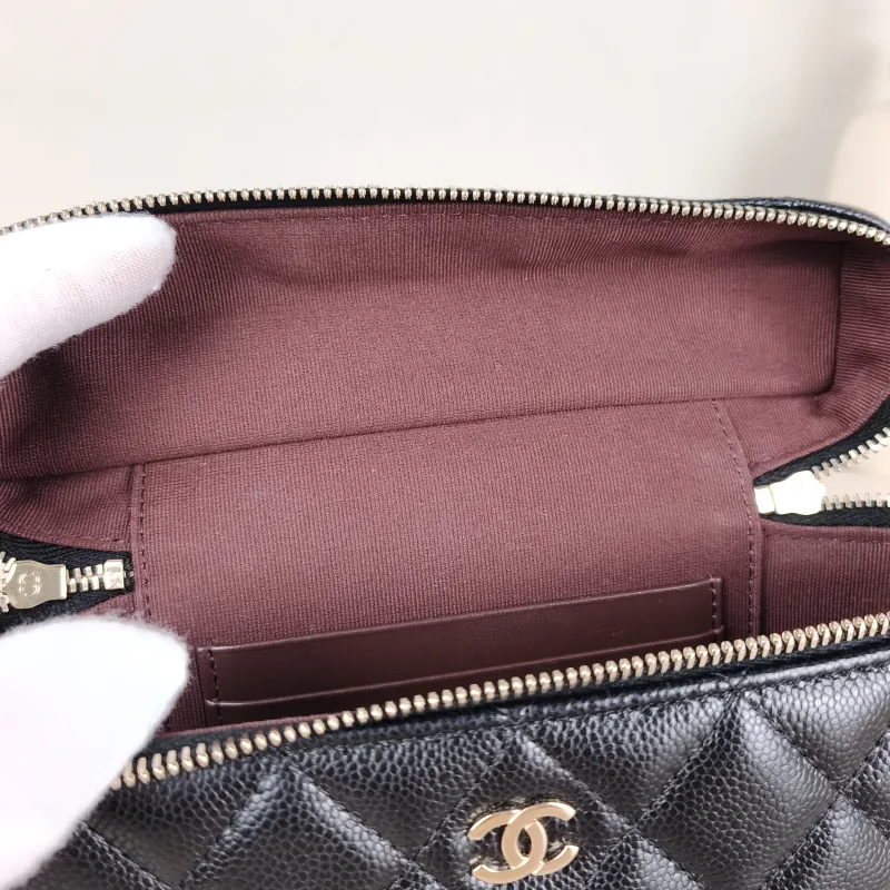 Chanel Crossbody Baglp Box Bag Top Handle Crossbody Bag Black Calfskin One Size19.5 × 5 × 17 cm — detail view 7 of 13