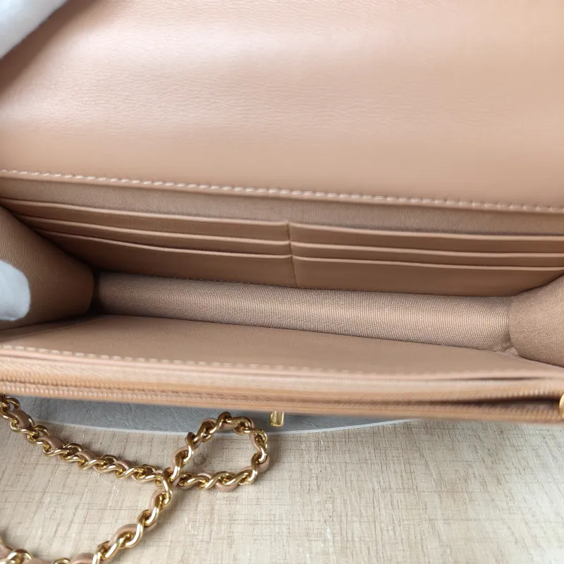Chanel Crossbody Bag woc Brown Lambskin One Size19.2 × 3.5 × 12.3 cm — detail view 4 of 13