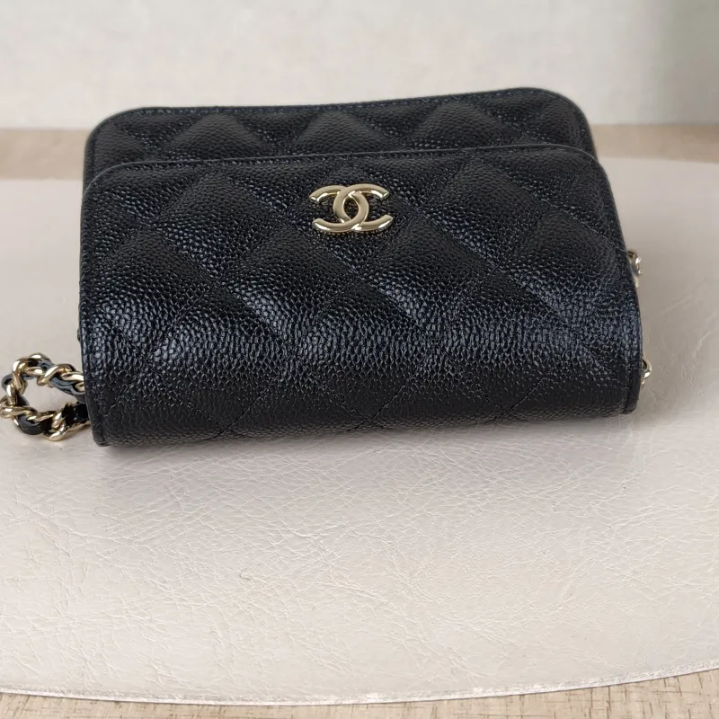 Chanel Crossbody Bag Crossbody Bag Black Grained Calfskin One Size 13 × 4 × 10 cm — detail view 4 of 13