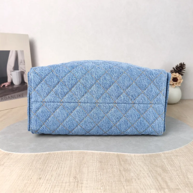 Chanel Shoulder Bag 25Bag Blue Medium 30 × 15 × 40 cm — cover view 6 of 6